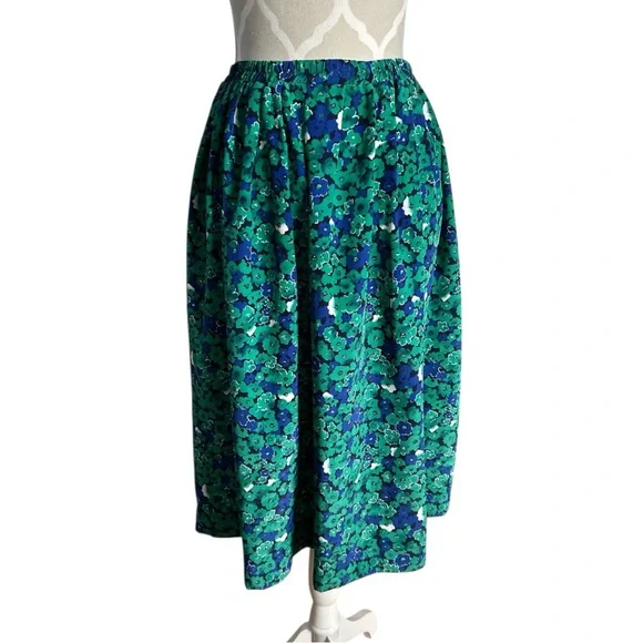 Vintage Leslie Fay Green and Blue Floral Midi Skirt Elasticized Waist Size 8 - Picture 2 of 10